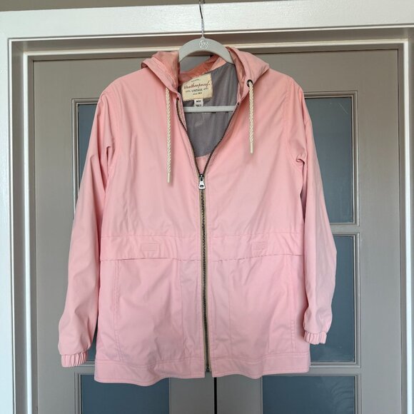 Weatherproof Vintage Pink Hooded Rain Jacket - Size M - Picture 1 of 2